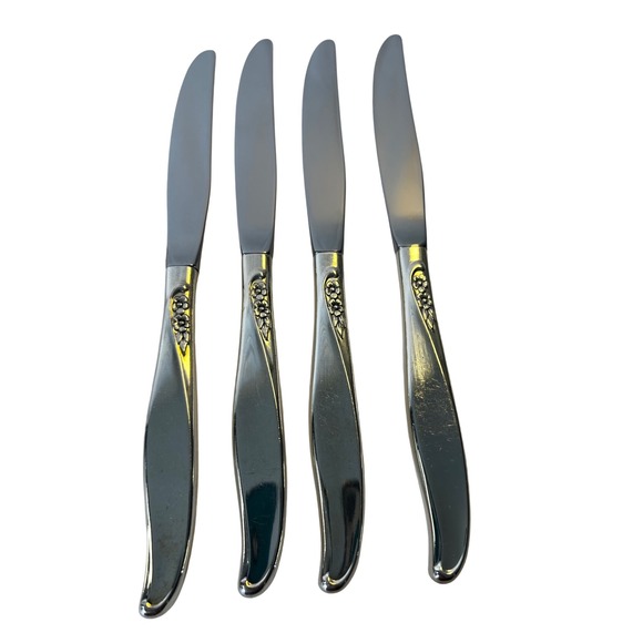 Vintage Stainless Steel Flatware Set Service For 4 Dinner Spoons Forks Knives - Picture 4 of 8